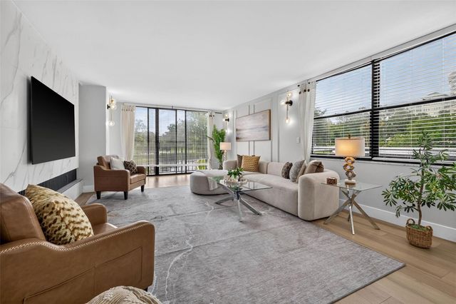 100 OAKMONT LANE 204, Belleair, FL 33756