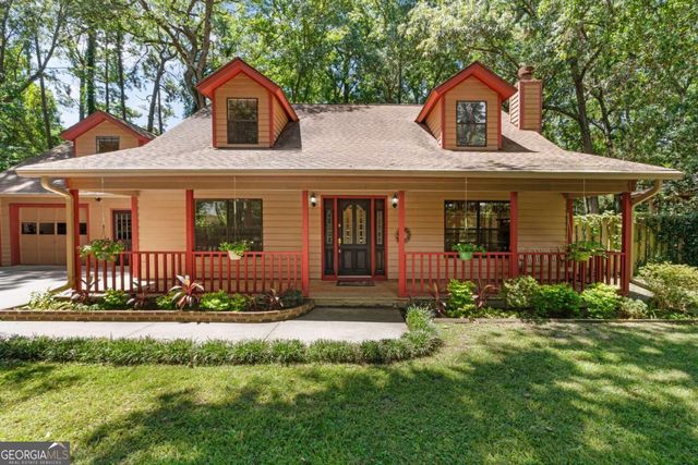 9 W Coquena Circle, Savannah, GA 31410