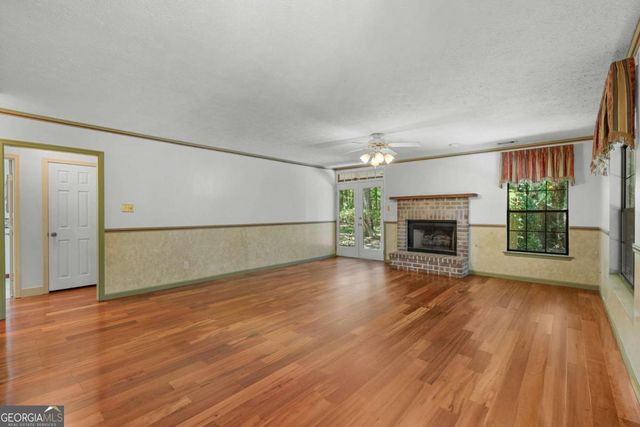 9 W Coquena Circle, Savannah, GA 31410