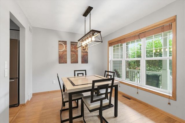 5462 Coachman Place, Fitchburg, WI 53711