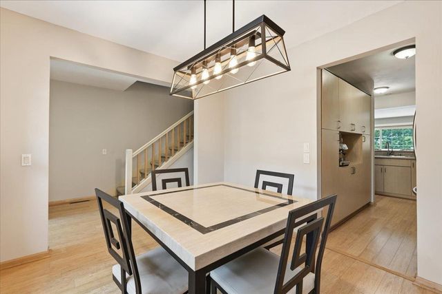 5462 Coachman Place, Fitchburg, WI 53711