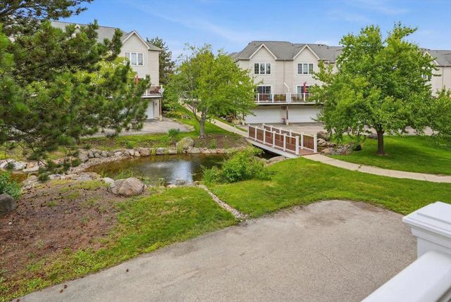 5462 Coachman Place, Fitchburg, WI 53711