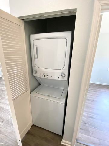 3261 Scarletta Drive, Riviera Beach, FL 33404