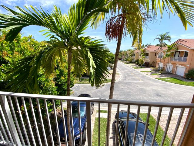 3261 Scarletta Drive, Riviera Beach, FL 33404