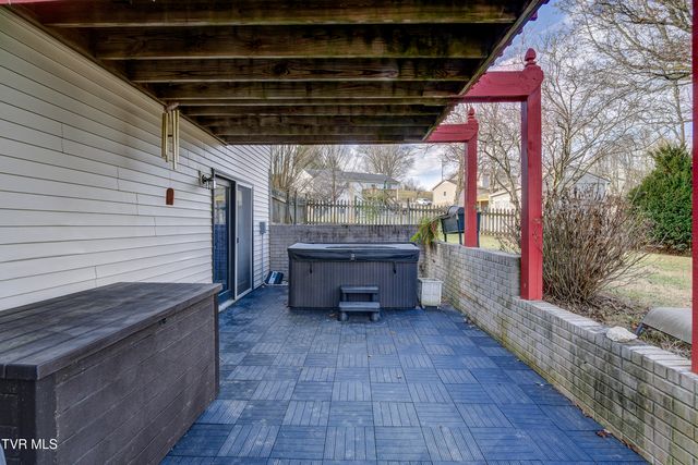 134 Tucker Lane, Johnson City, TN 37601