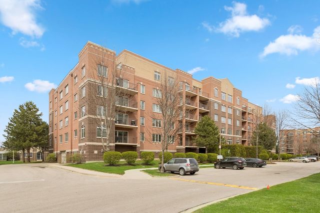 5155 Madison Street 3-208, Skokie, IL 60077