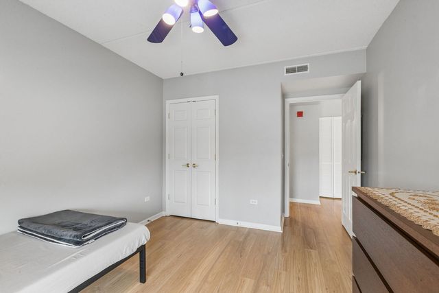 5155 Madison Street 3-208, Skokie, IL 60077