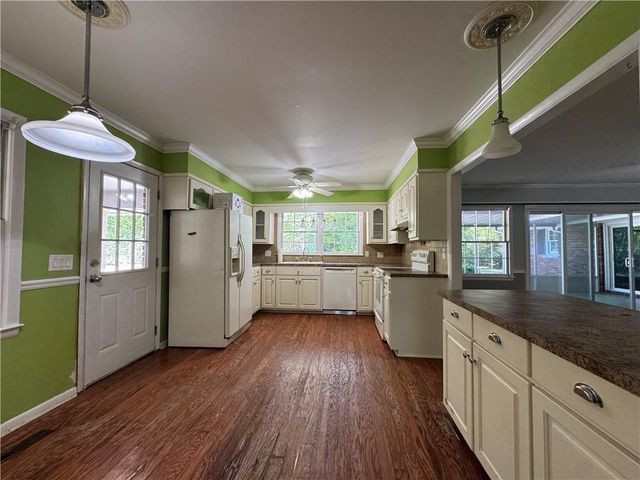 211 Harrington Street, Jesup, GA 31546