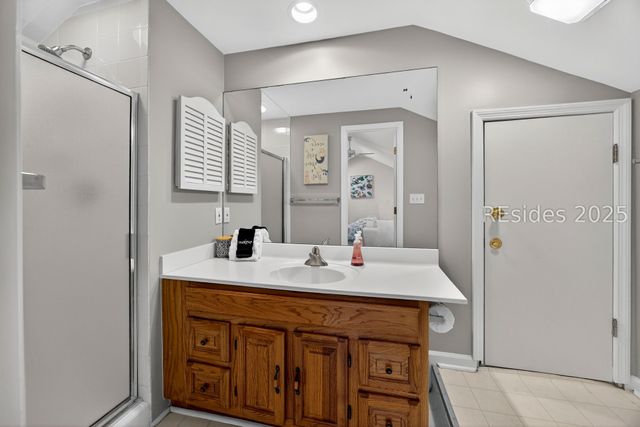 8 Pine Ct, Hilton Head Island, SC 29928