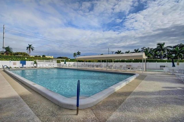 1521 NW 19th Ter 101, Delray Beach, FL 33445