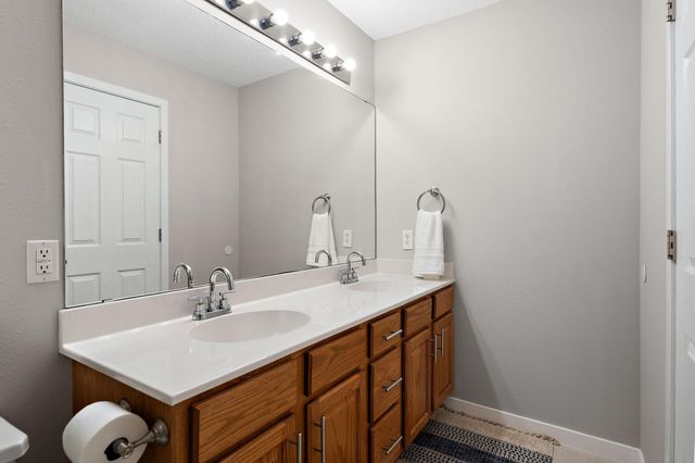 23121 Iris Court, Rogers, MN 55374