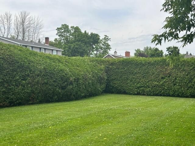 36 Champlain Street, Rouses Point, NY 12979