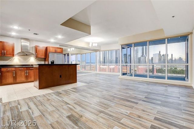 4575 Dean Martin Drive 1209, Las Vegas, NV 89103