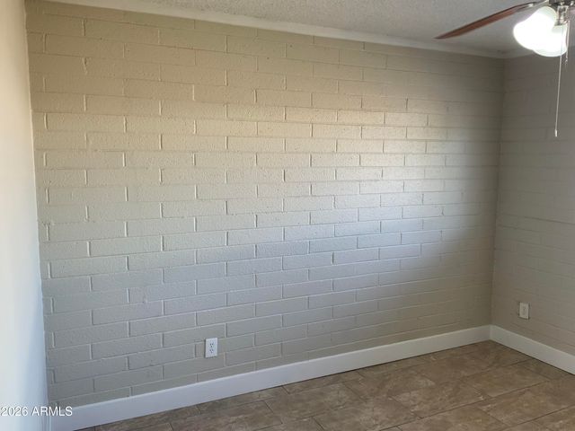 3412 W BLUEFIELD Avenue, Phoenix, AZ 85053