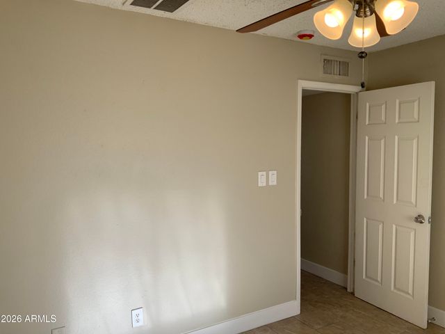 3412 W BLUEFIELD Avenue, Phoenix, AZ 85053