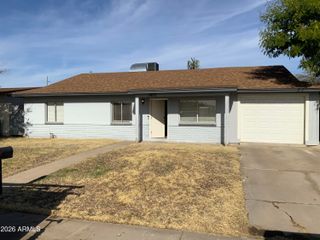 3412 W BLUEFIELD Avenue, Phoenix, AZ 85053