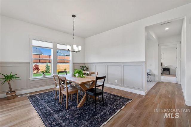 9570 W Summit Peak Dr, Star, ID 83669