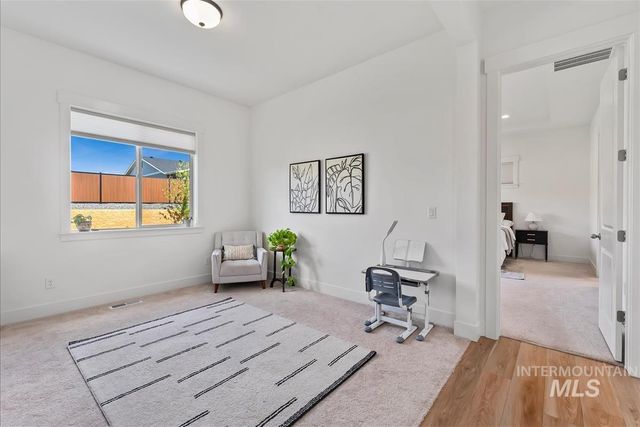 9570 W Summit Peak Dr, Star, ID 83669