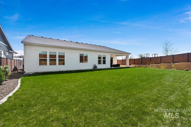 9570 W Summit Peak Dr, Star, ID 83669