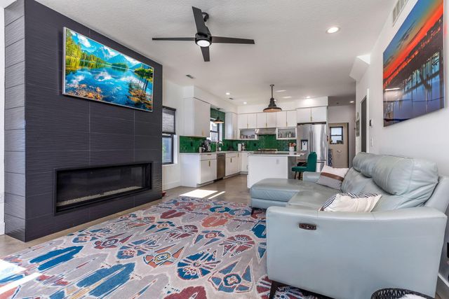 55 East Street, Buckeye Lake, OH 43008