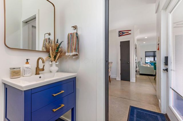 55 East Street, Buckeye Lake, OH 43008