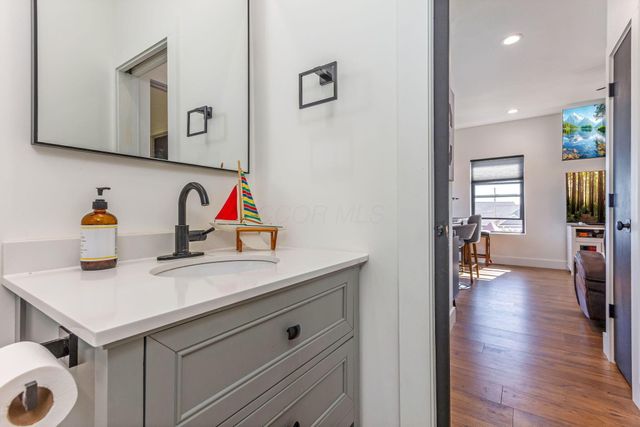 55 East Street, Buckeye Lake, OH 43008