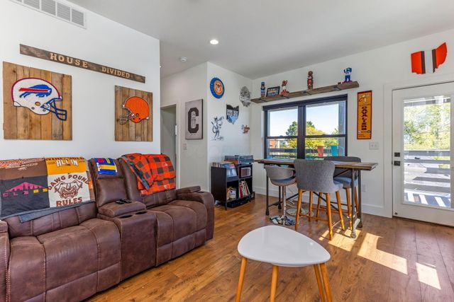 55 East Street, Buckeye Lake, OH 43008