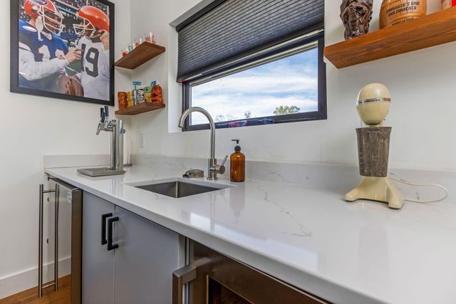 55 East Street, Buckeye Lake, OH 43008