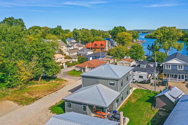 55 East Street, Buckeye Lake, OH 43008