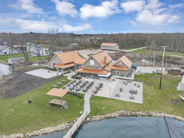 55 East Street, Buckeye Lake, OH 43008