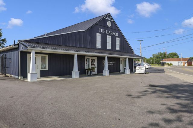 55 East Street, Buckeye Lake, OH 43008