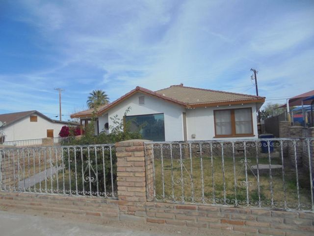 318 N Carlton Avenue, Blythe, CA 92225