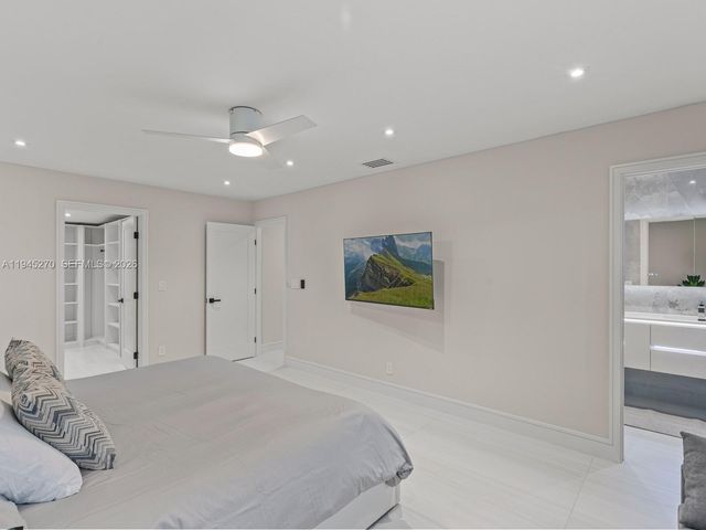 511 SE 14th St, Pompano Beach, FL 33060