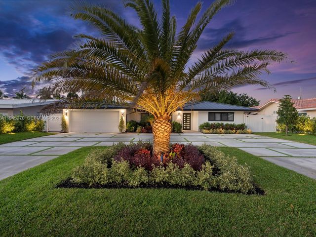 511 SE 14th St, Pompano Beach, FL 33060