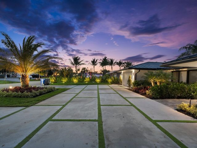 511 SE 14th St, Pompano Beach, FL 33060