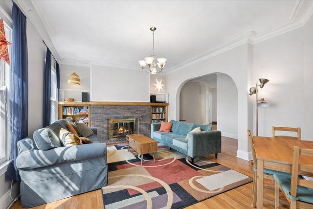 1212 W North Shore Avenue 3W, Chicago, IL 60626