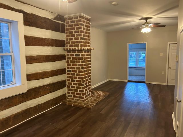 934 W MAIN ST, Mount Joy, PA 17552