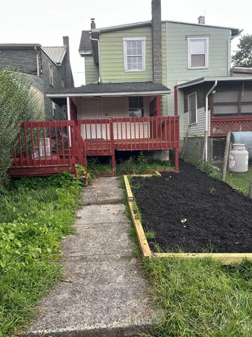 934 W MAIN ST, Mount Joy, PA 17552