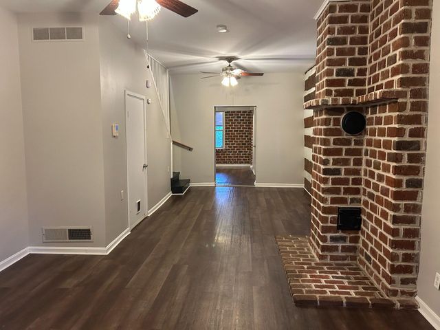934 W MAIN ST, Mount Joy, PA 17552