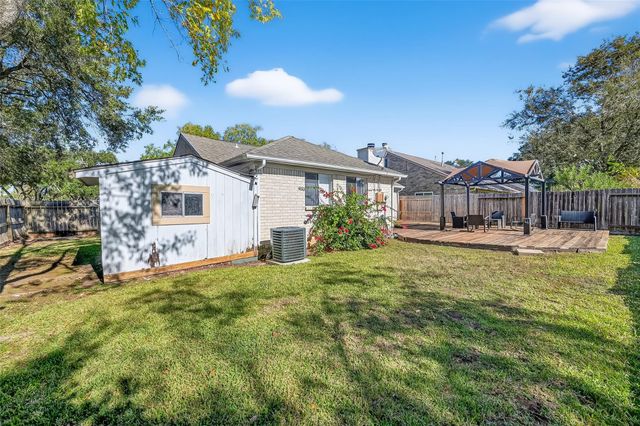 4402 Misty Mill Drive, Sugar Land, TX 77479