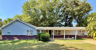 2531 N Tinas Crossing, Fayetteville, AR 72701