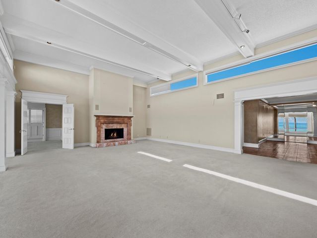 4712 OCEAN BOULEVARD W10, Sarasota, FL 34242