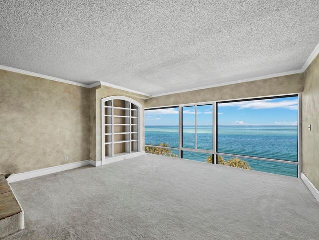 4712 OCEAN BOULEVARD W10, Sarasota, FL 34242