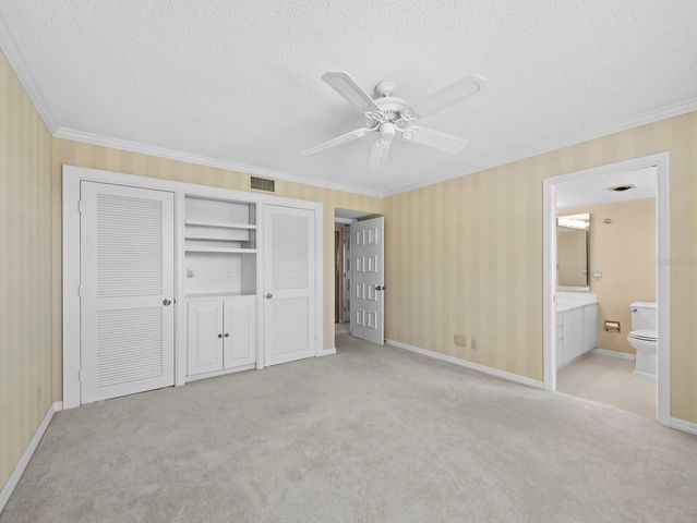 4712 OCEAN BOULEVARD W10, Sarasota, FL 34242