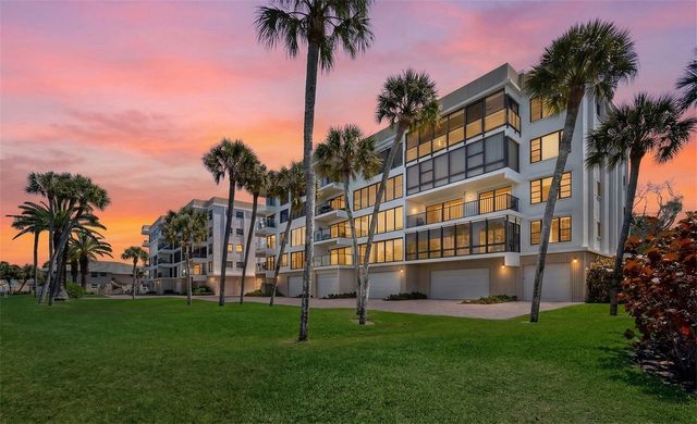 4712 OCEAN BOULEVARD W10, Sarasota, FL 34242