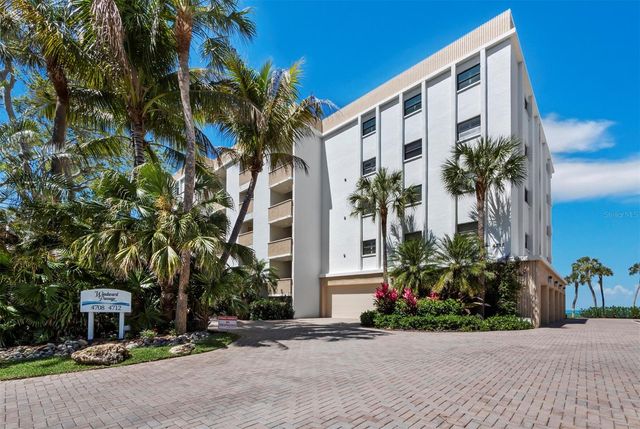 4712 OCEAN BOULEVARD W10, Sarasota, FL 34242