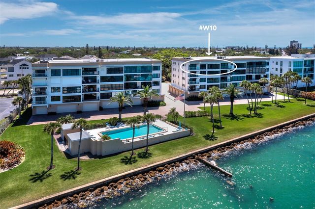 4712 OCEAN BOULEVARD W10, Sarasota, FL 34242