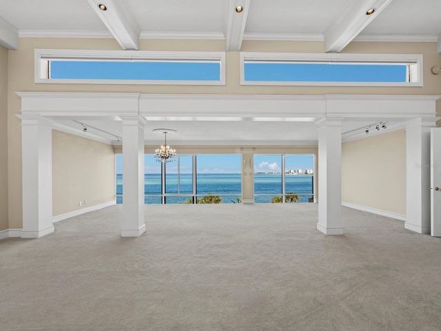 4712 OCEAN BOULEVARD W10, Sarasota, FL 34242