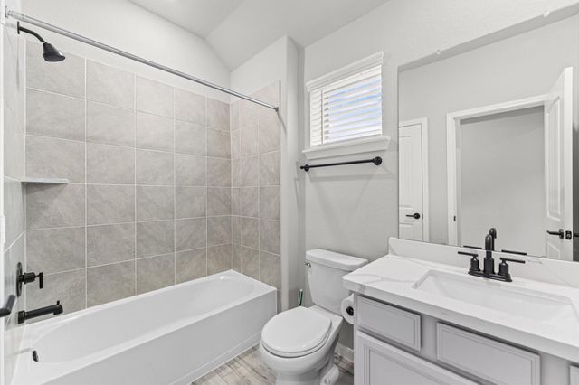 3026 Daw Boarwalk Drive, La Porte, TX 77571
