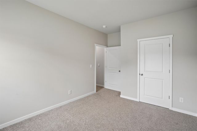 4701 172nd Way, Urbandale, IA 50323